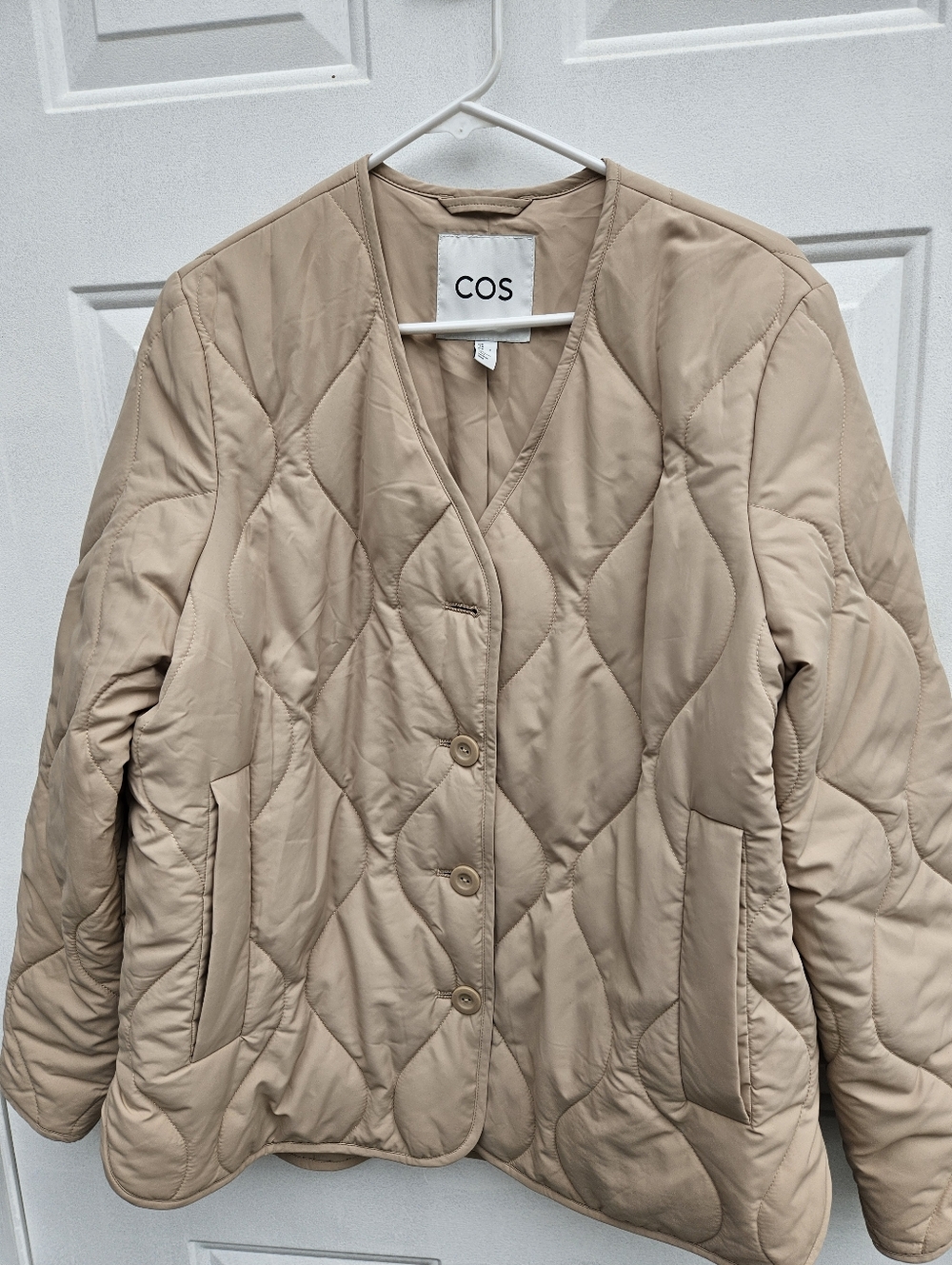 COS Beige Lightweight Puffer Coat Jacket Size M Minimalist Modern Functional